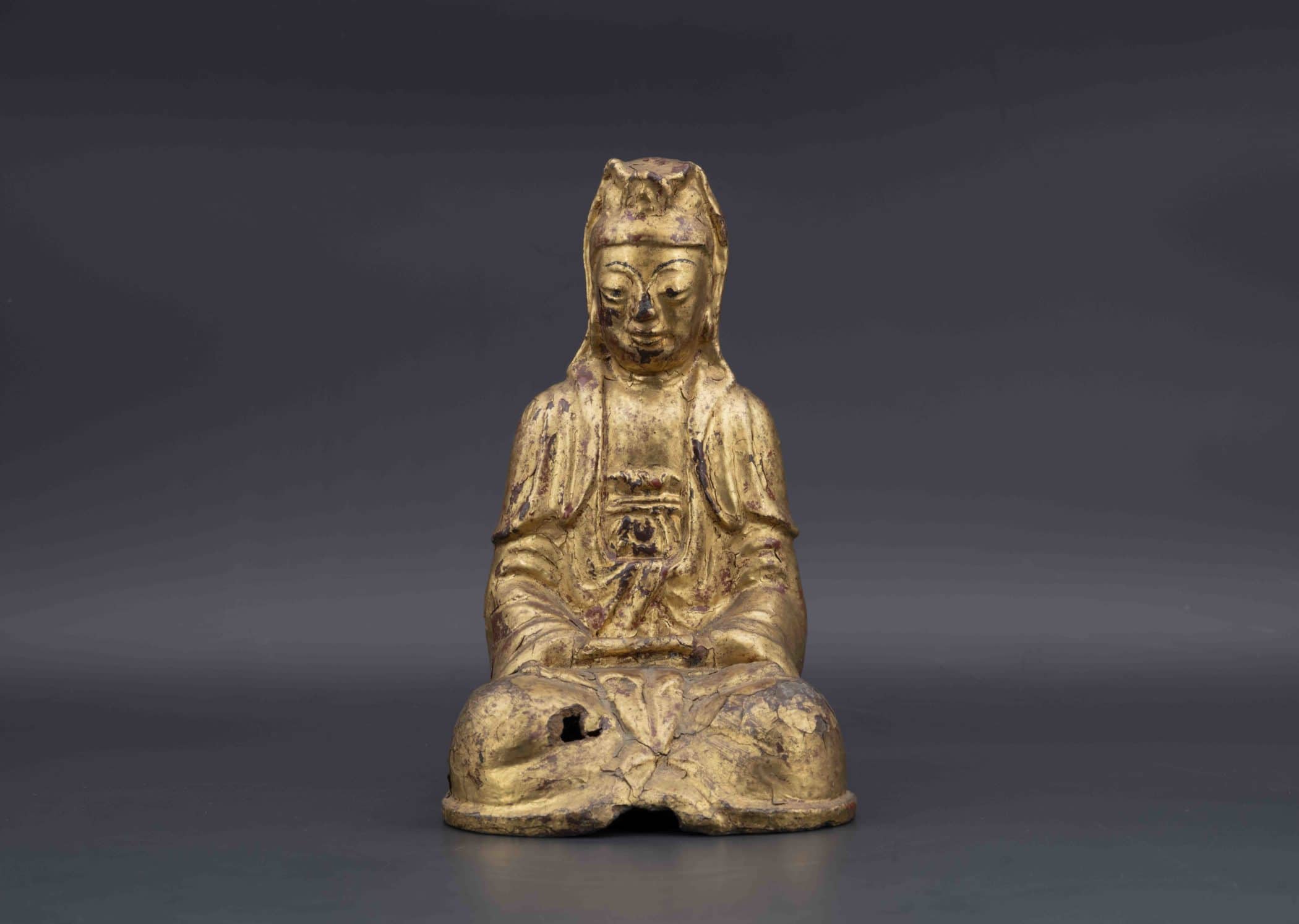 Bronze laqué or. Chine, XVIIIe siècle